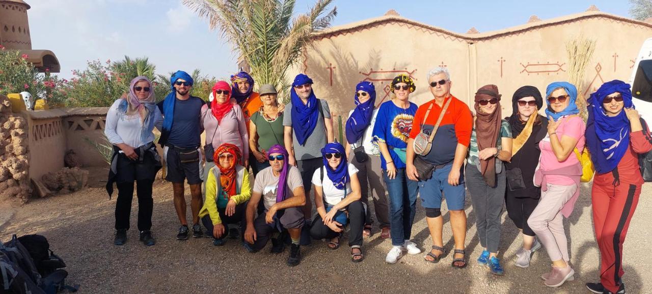 Hotel Tafouyte Luxury Camp à Merzouga Extérieur photo